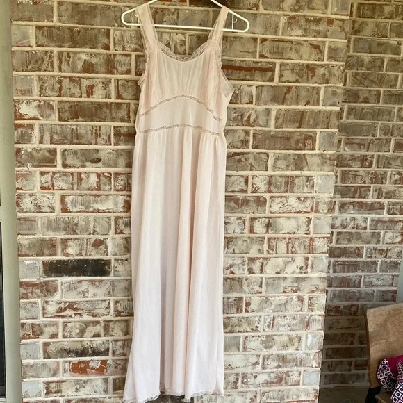 Seumprufe Other - Seumprufe Vintage Cream Nylon Lace Nightgown